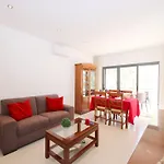 Apartment In Albufeira Near Rock Beach